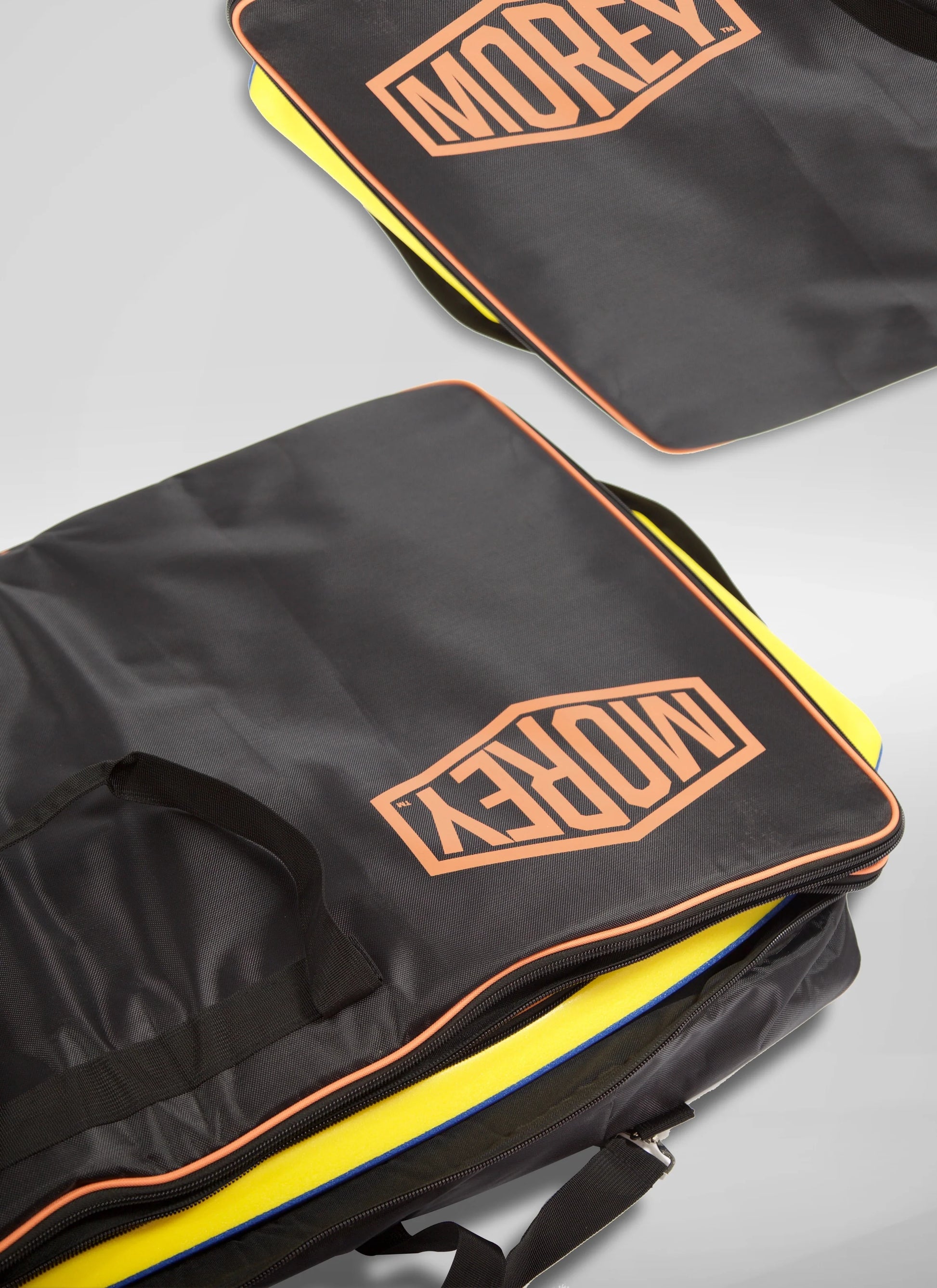 travel-wheely-bodyboard-bag-r4 TRAVELBODYBOARDBAGZOOM.webp