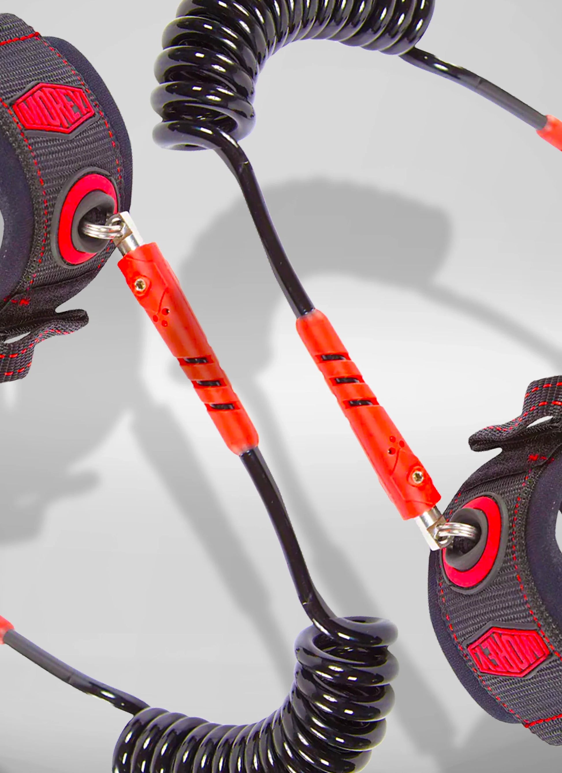 wrist-leash-d2 WRISTLEASHZOOM.webp